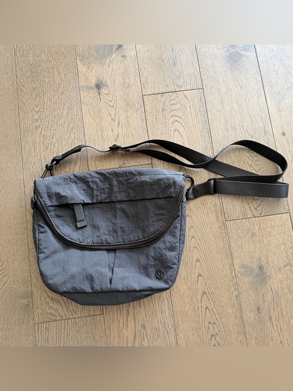☑️ Lululemon Cross Bag Black